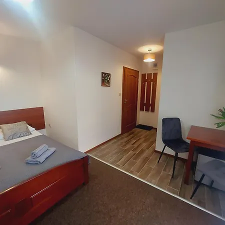 홈스테이 Eskada Chłapowo