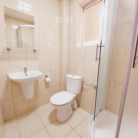 Δωμάτια σε οικογενειακή κατοικία Eskada